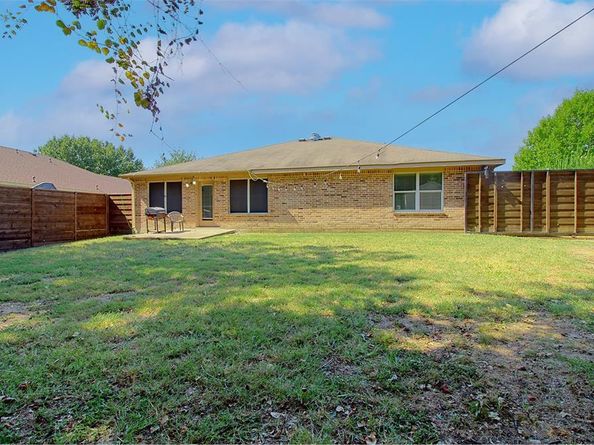 1832  Kings Cross Drive , Lancaster Texas 75134