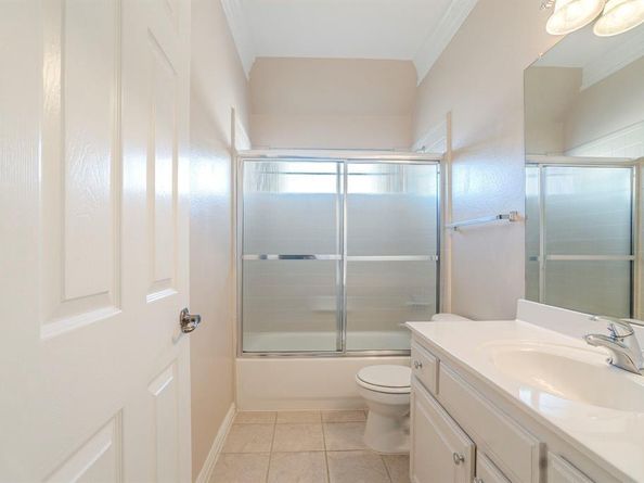 2503  April Sound Lane , Frisco Texas 75033