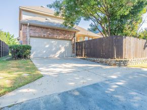 2503  April Sound Lane , Frisco Texas 75033