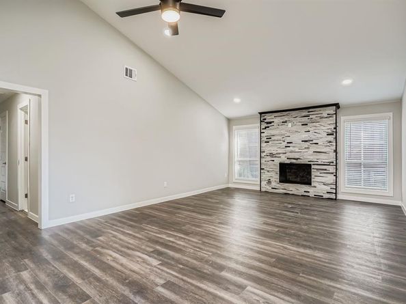 3809  Misty Meadow Drive , Fort Worth Texas 76133