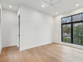 9015  Daytonia Avenue , Dallas Texas 75218