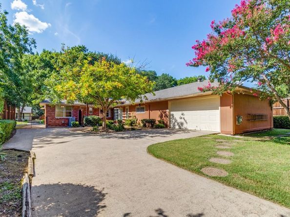 7048  Arboreal Drive , Dallas Texas 75231