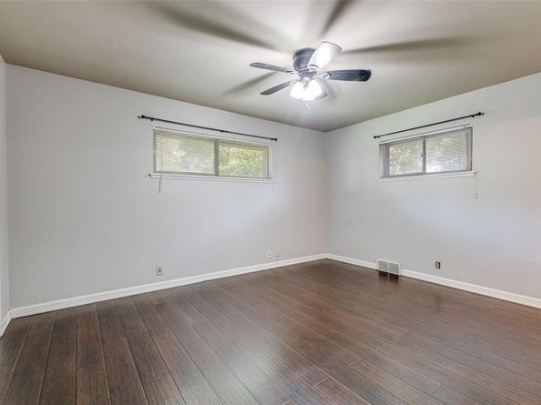 2733  Whitewood Drive , Dallas Texas 75233