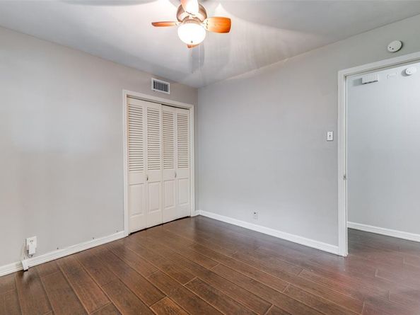 2733  Whitewood Drive , Dallas Texas 75233