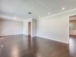 2733  Whitewood Drive , Dallas Texas 75233