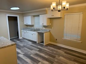 1409  Maple Drive , Garland Texas 75042