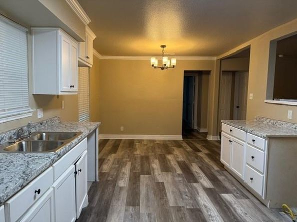 1409  Maple Drive , Garland Texas 75042