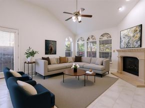 828  La Jolla  , Irving Texas 75039