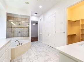 828  La Jolla  , Irving Texas 75039
