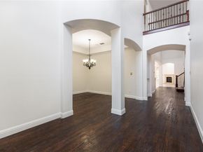 828  La Jolla  , Irving Texas 75039