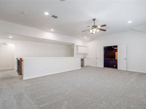 828  La Jolla  , Irving Texas 75039