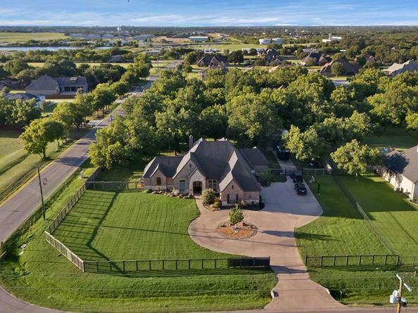 1501  Burleson Retta Road , Burleson Texas 76028