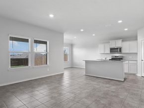 1728  GILLENS Avenue , Fort Worth Texas 76140