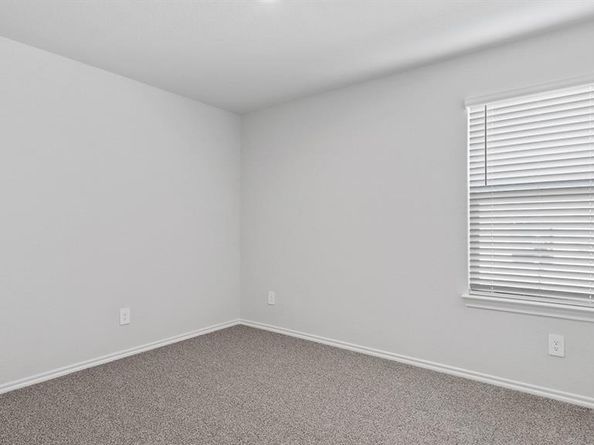 1728  GILLENS Avenue , Fort Worth Texas 76140