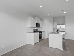 1728  GILLENS Avenue , Fort Worth Texas 76140