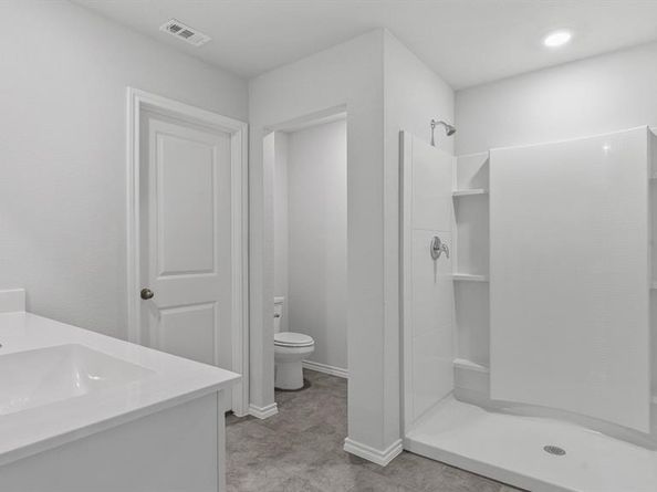 1728  GILLENS Avenue , Fort Worth Texas 76140