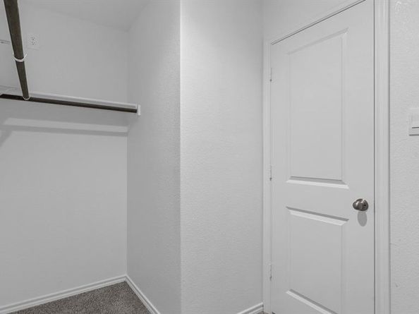 1728  GILLENS Avenue , Fort Worth Texas 76140