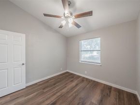 336  Oak Street , Azle Texas 76020
