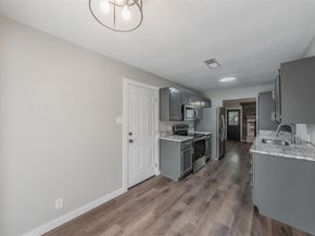 336  Oak Street , Azle Texas 76020