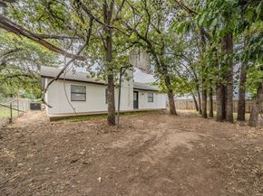 336  Oak Street , Azle Texas 76020