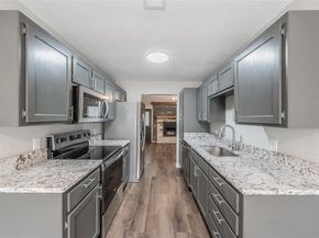 336  Oak Street , Azle Texas 76020