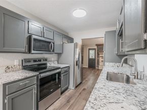 336  Oak Street , Azle Texas 76020