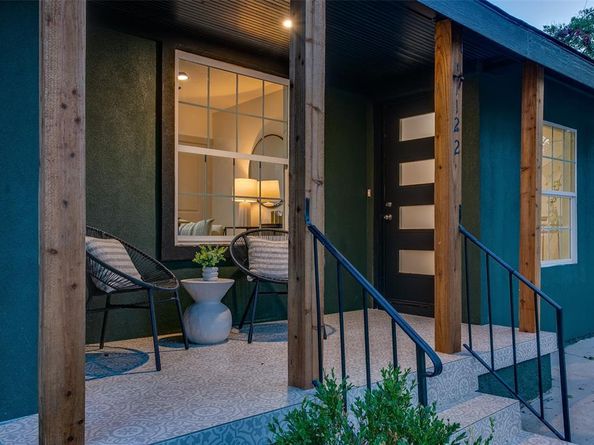 1122  Wilbur Street , Dallas Texas 75224