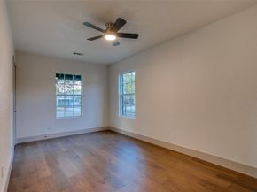 1122  Wilbur Street , Dallas Texas 75224