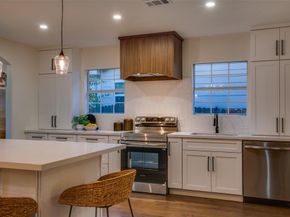 1122  Wilbur Street , Dallas Texas 75224