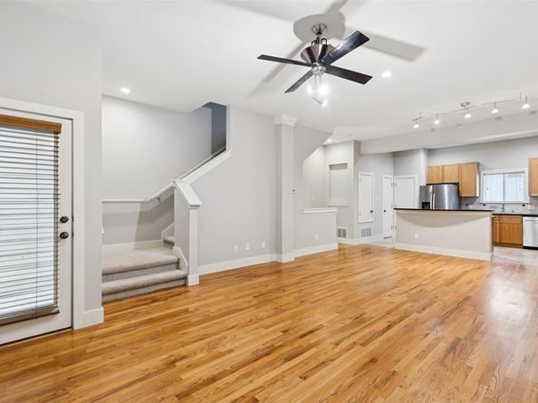 4830  Cedar Springs Road  44, Dallas Texas 75219