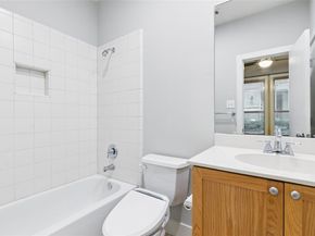 4830  Cedar Springs Road  44, Dallas Texas 75219