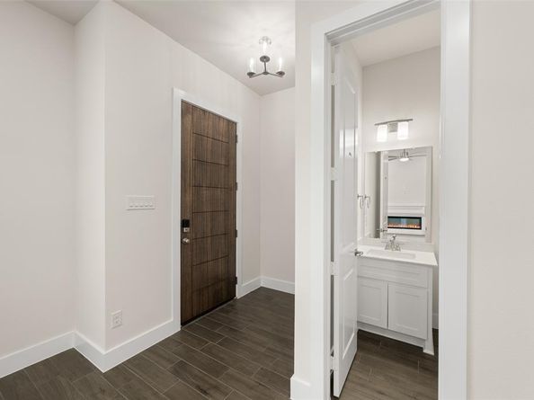 1812  Wittington  , Farmers Branch Texas 75234