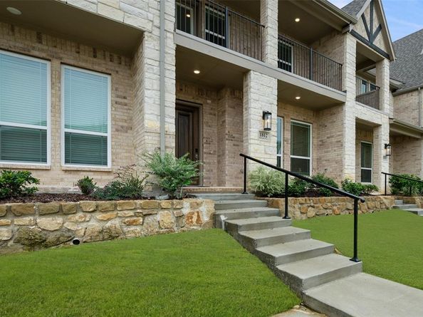1812  Wittington  , Farmers Branch Texas 75234