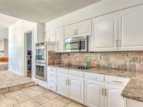 2804  Oak Cliff Lane , Arlington Texas 76012