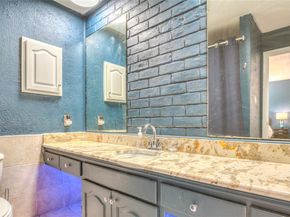 2804  Oak Cliff Lane , Arlington Texas 76012