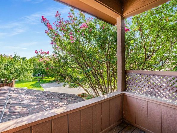 9424  Mountain Lk  , Fort Worth Texas 76179