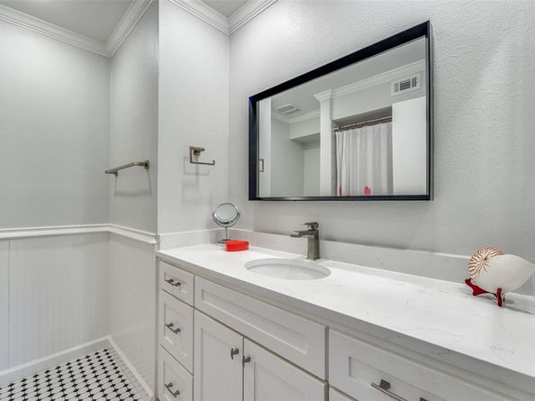 10741  Villager Road  D, Dallas Texas 75230