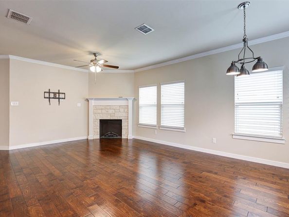 2224  Chebi Lane , Denton Texas 76209