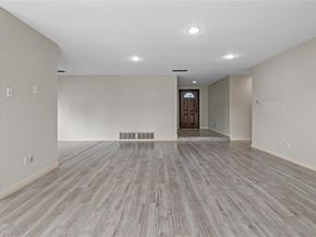 1722  Plantation Road , Garland Texas 75044