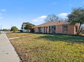 1226  Columbine Drive , Garland Texas 75043