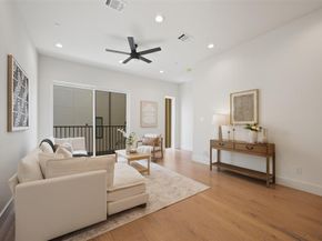 4517  Munger Avenue  105, Dallas Texas 75204