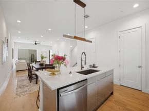 4517  Munger Avenue  105, Dallas Texas 75204