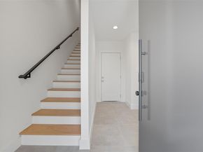 4517  Munger Avenue  105, Dallas Texas 75204