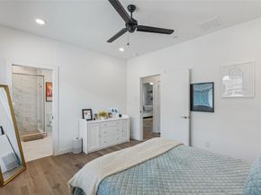 5018  Bryan Street  203, Dallas Texas 75206