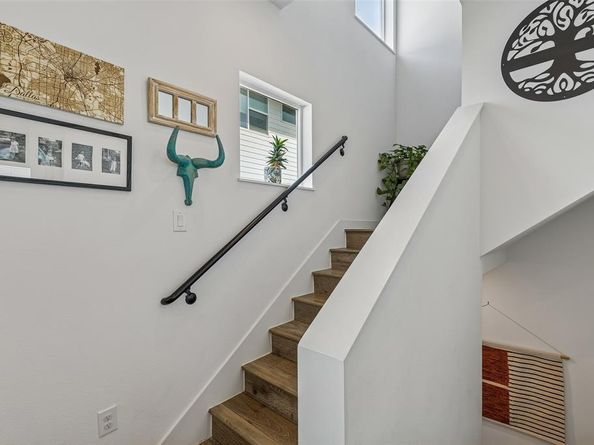 5018  Bryan Street  203, Dallas Texas 75206