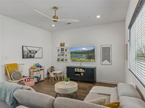 5018  Bryan Street  203, Dallas Texas 75206