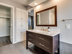 6005  Steamboat Drive , Dallas Texas 75230