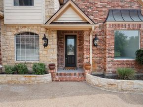 352  Leeward Circle , Azle Texas 76020