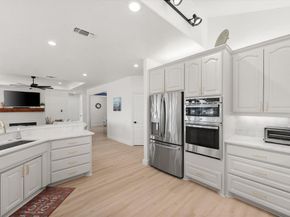 352  Leeward Circle , Azle Texas 76020