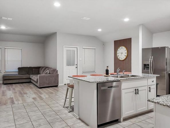 3052  Manu Street , Fort Worth Texas 76123